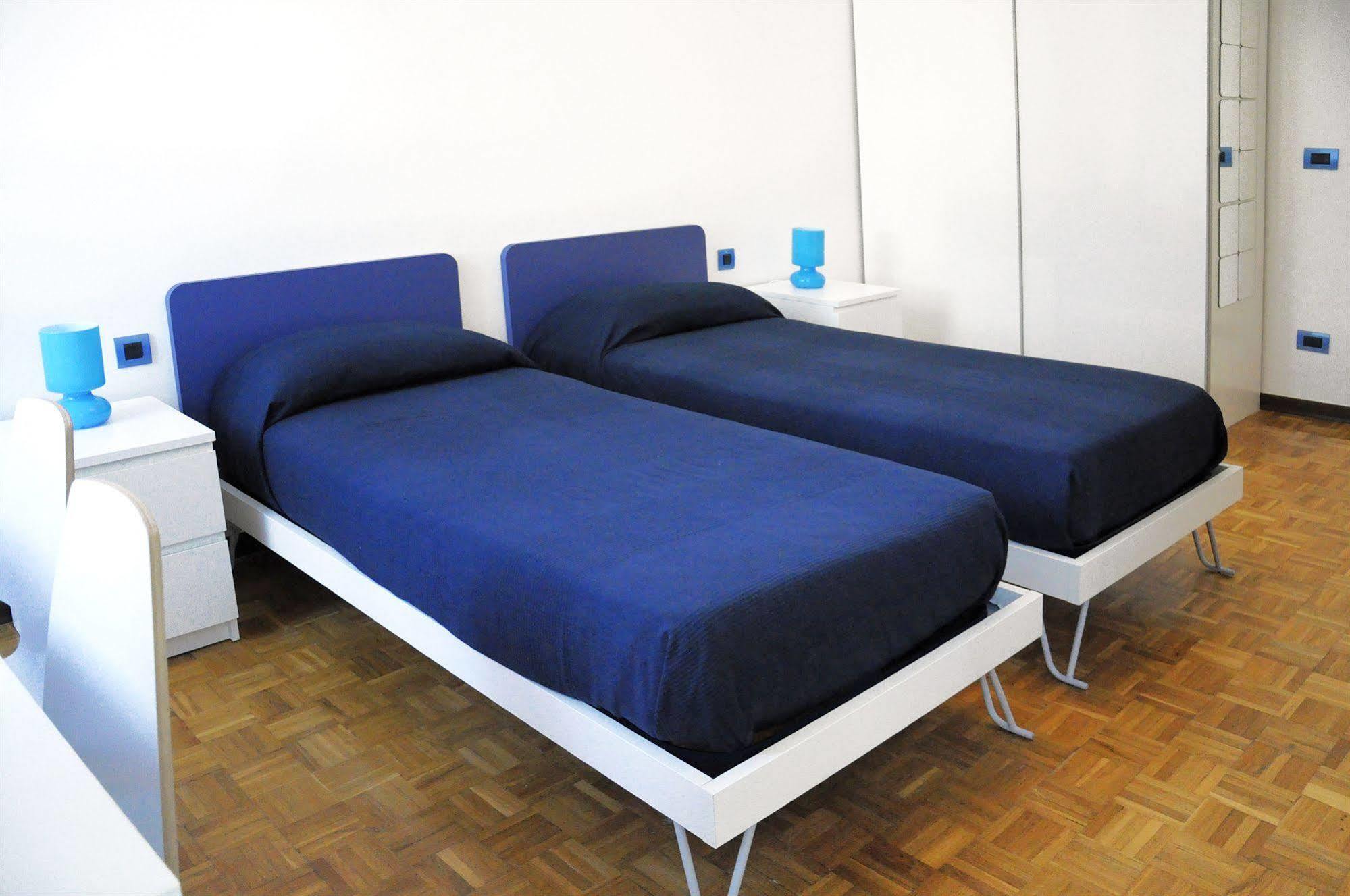 B&B Trieste Plus Bagian luar foto